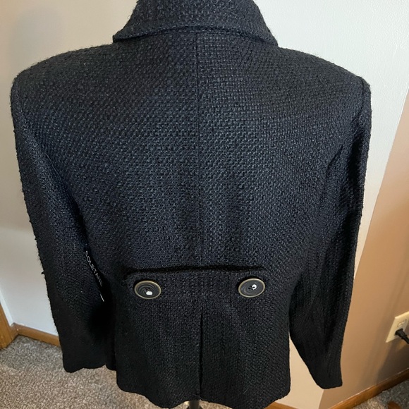 NWT Elegant Black Textured Blazer - Picture 2 of 5